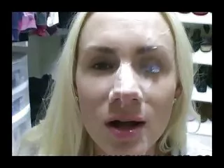 Великолепная служанка с великолепным телом соблазнила лысого хозяина на горячий секс. видео прно Отличное видео!